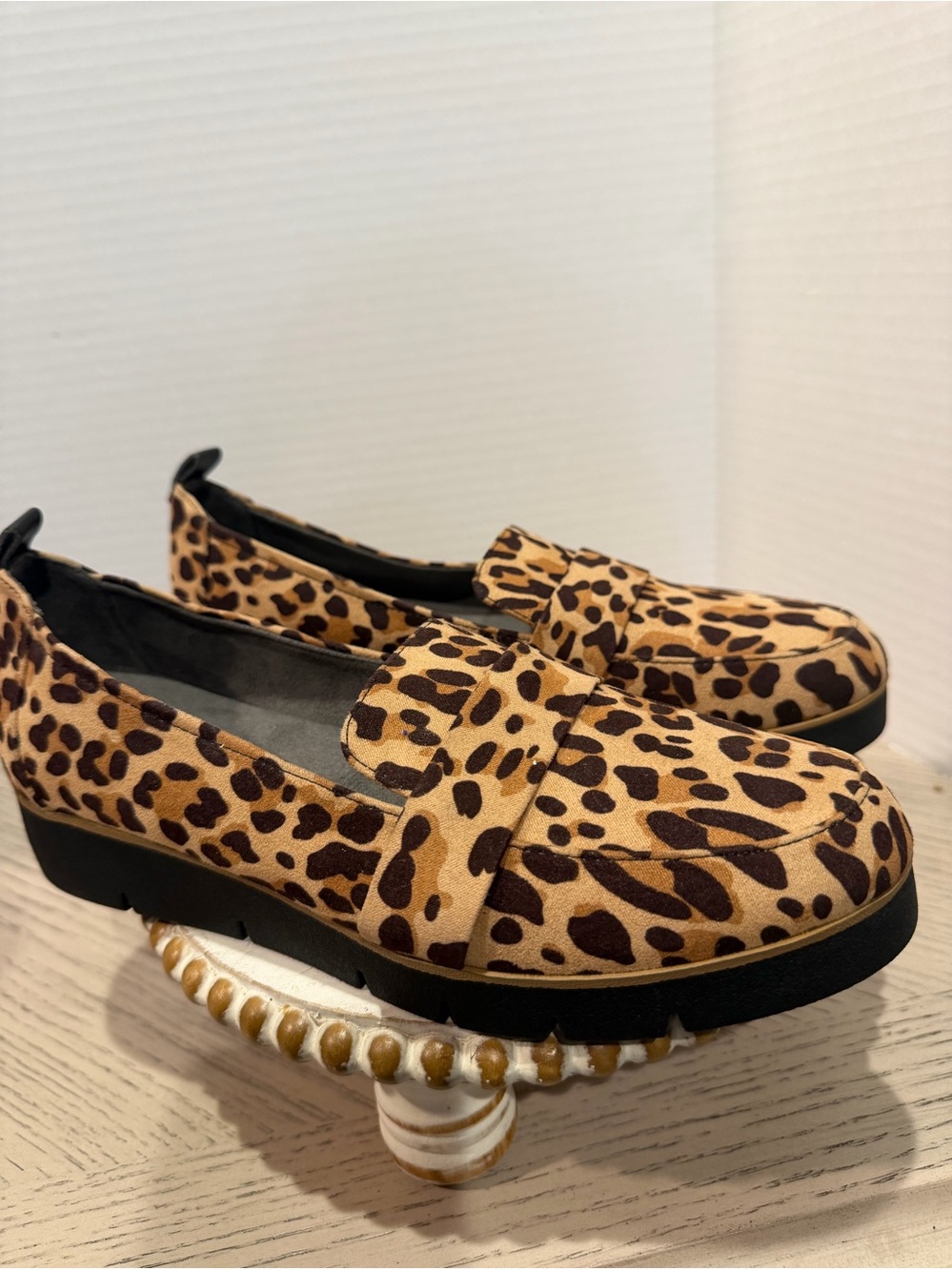 DR. SCHOLLS WOMENS WEBSTER LOAFER * LEOPARD PRINT * NEW* SIZE 7.5